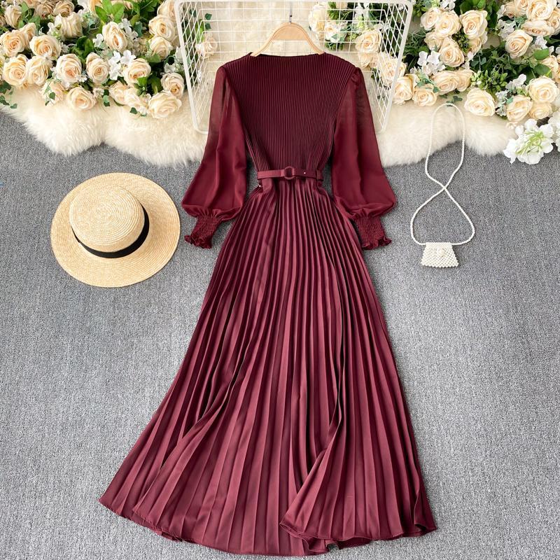 Elegant Ladies High-end Temperament V-neck Slim Dress Style Stitching Lace Puff Sleeve Chiffon Dress